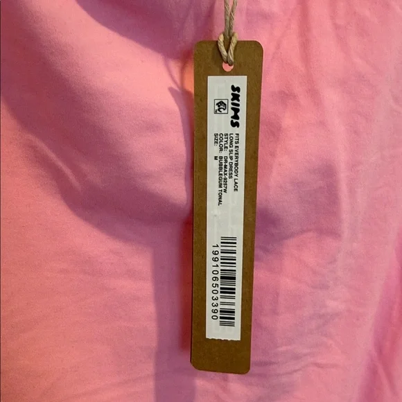 SKIMS - Fits Everybody Lace Long Slip Dress - Size M -  conticontadores.com.br